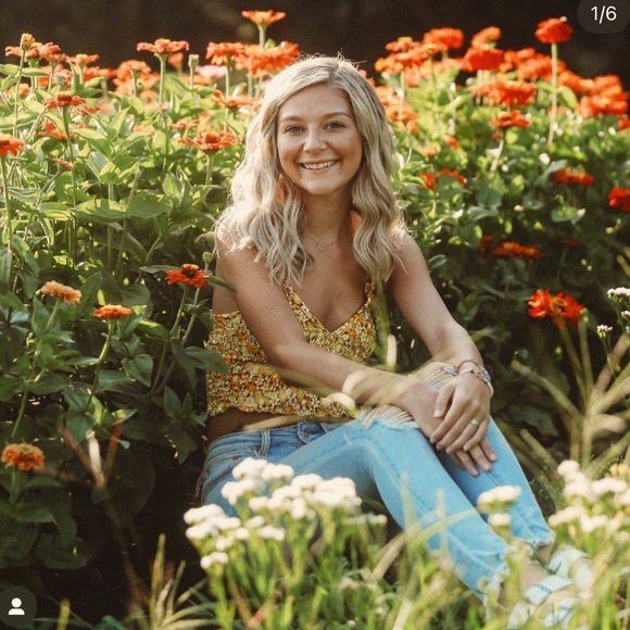 Meet your posher! - Picture 1 of 1